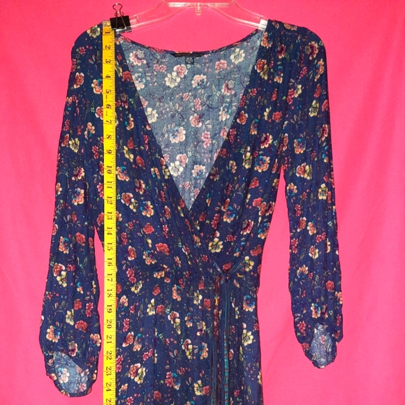 American Eagle Outfitters Floral Shorts Romper XS - Picture 4 of 7